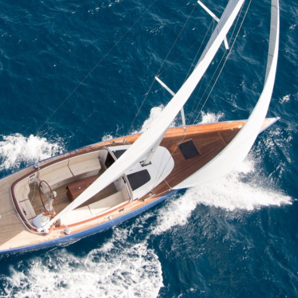 Exclusive UK and Ireland distributors for Leonardo Yachts