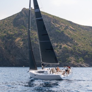 Key Yachting, Tofinou 