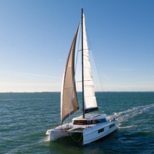 Key Yachting, J Boats